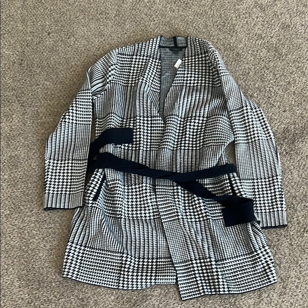 Ann Taylor Black and White Trench Coat Wrap Style